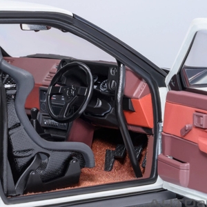 ミニカー AUTOart 1/18スケール トヨタ スプリンター トレノ (AE86) 「頭文字D」