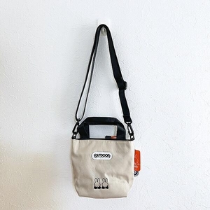 ミッフィーとOUTDOOR PRODUCTSのシンプルバッグ