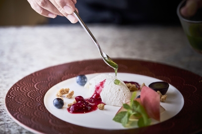 bIMaWSbysUiUNAl3A8ZB.jpg?w=940&h=940