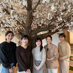 bINf1YIarqLkzTdCFcZy.jpg?w=940&h=940