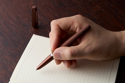 bJy37S6VanazokqOq8oC.jpg?w=940&h=940