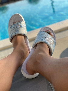 bLSkOn58VoF05CqE7TwM.jpg?w=940&h=940