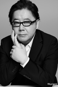 bLhV3yXhxNh8CaCZcFyz.jpg?w=940&h=940