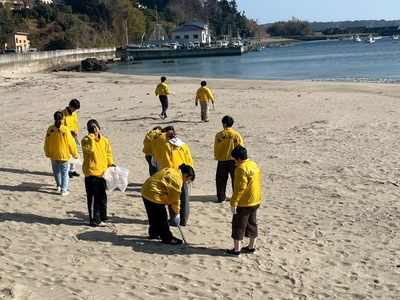 小田の浜の清掃