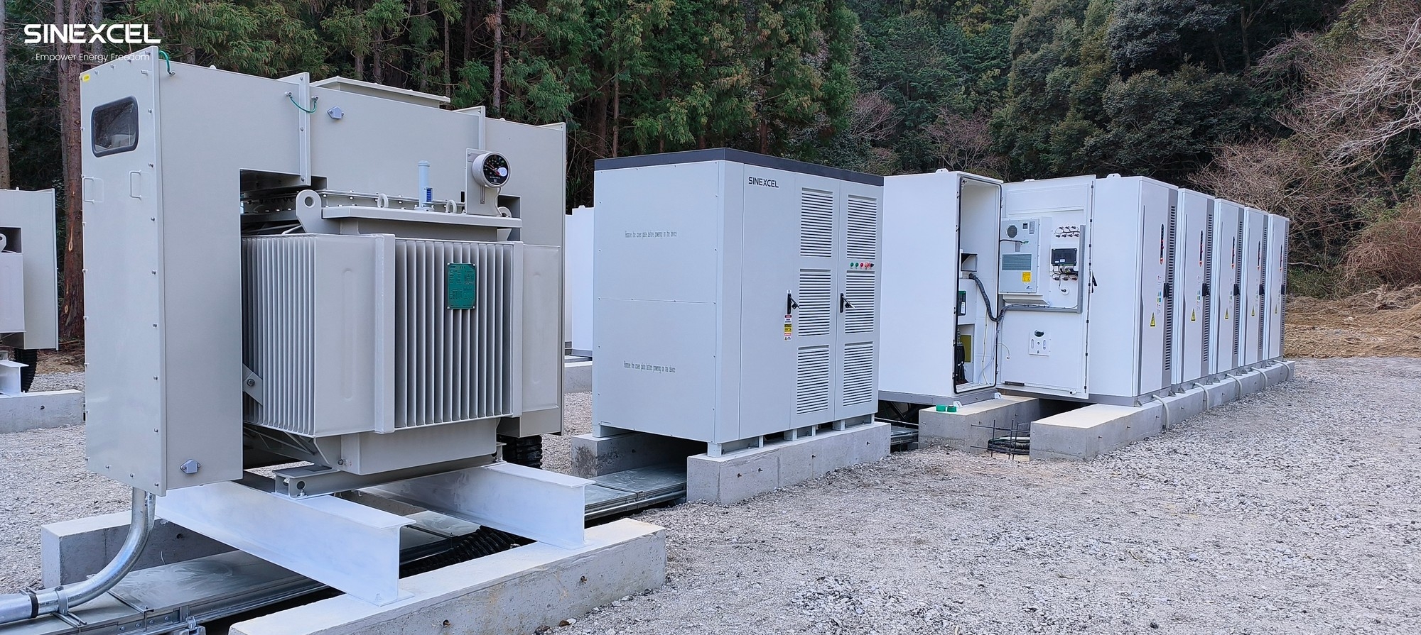 SINEXCEL、日本初の需給調整市場向け案件が稼働　三重県松阪市で2MW／8MWh蓄電所を商用運用　