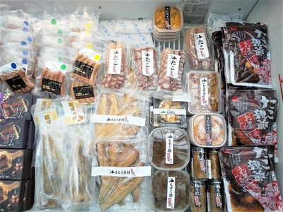 bOSFiC6QAcJAL50LY25v.jpg?w=940&h=940