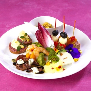 bRSN60lhgFNtJp90cdw5.jpg?w=940&h=940