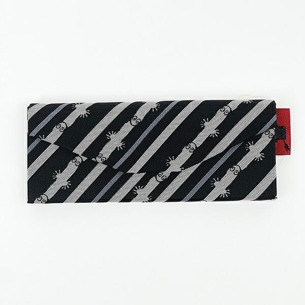 ムーミンのメガネケース