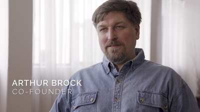 bTAIjvLW3DV3LLlQsahj.jpg?w=940&h=940