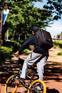 bTLGGLl3Gmo4TSaPSNil.jpg?w=940&h=940