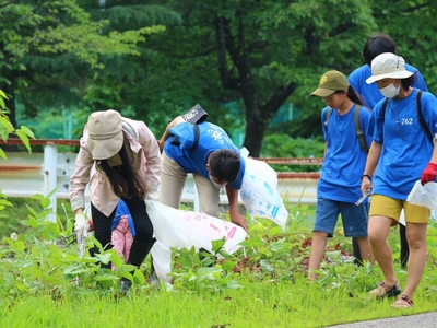 bUbidb7hg97L28OGnJET.jpg?w=940&h=940