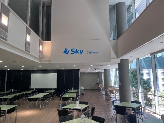 豊洲キャンパス 交流棟3階「Sky Cafeteria」