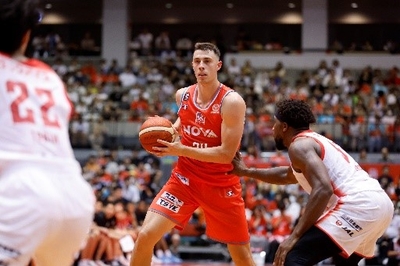 bWqlWq9MkoJTxDm8Uflu.jpg?w=940&h=940