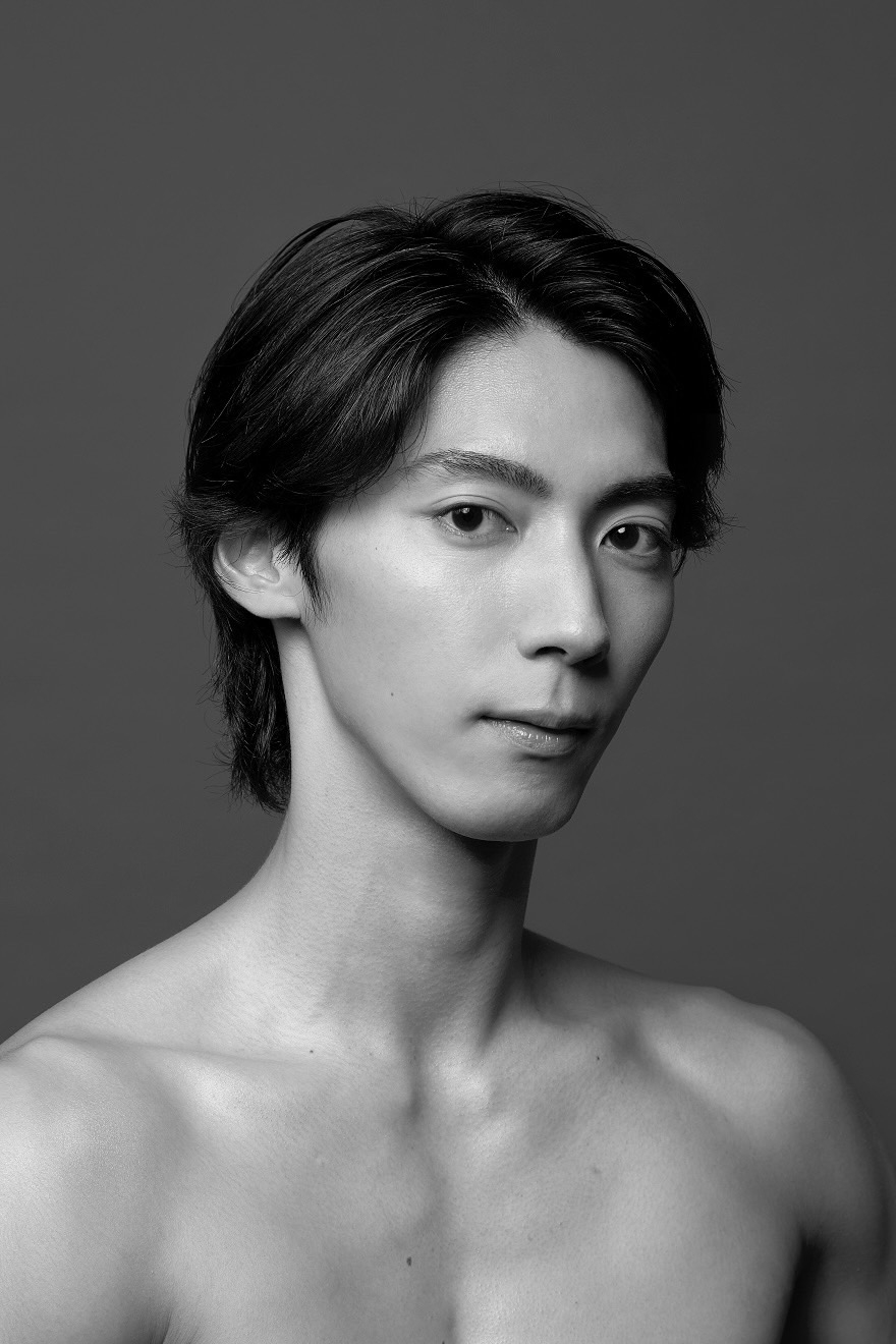 ギルバート・ブライス役:栗山 廉