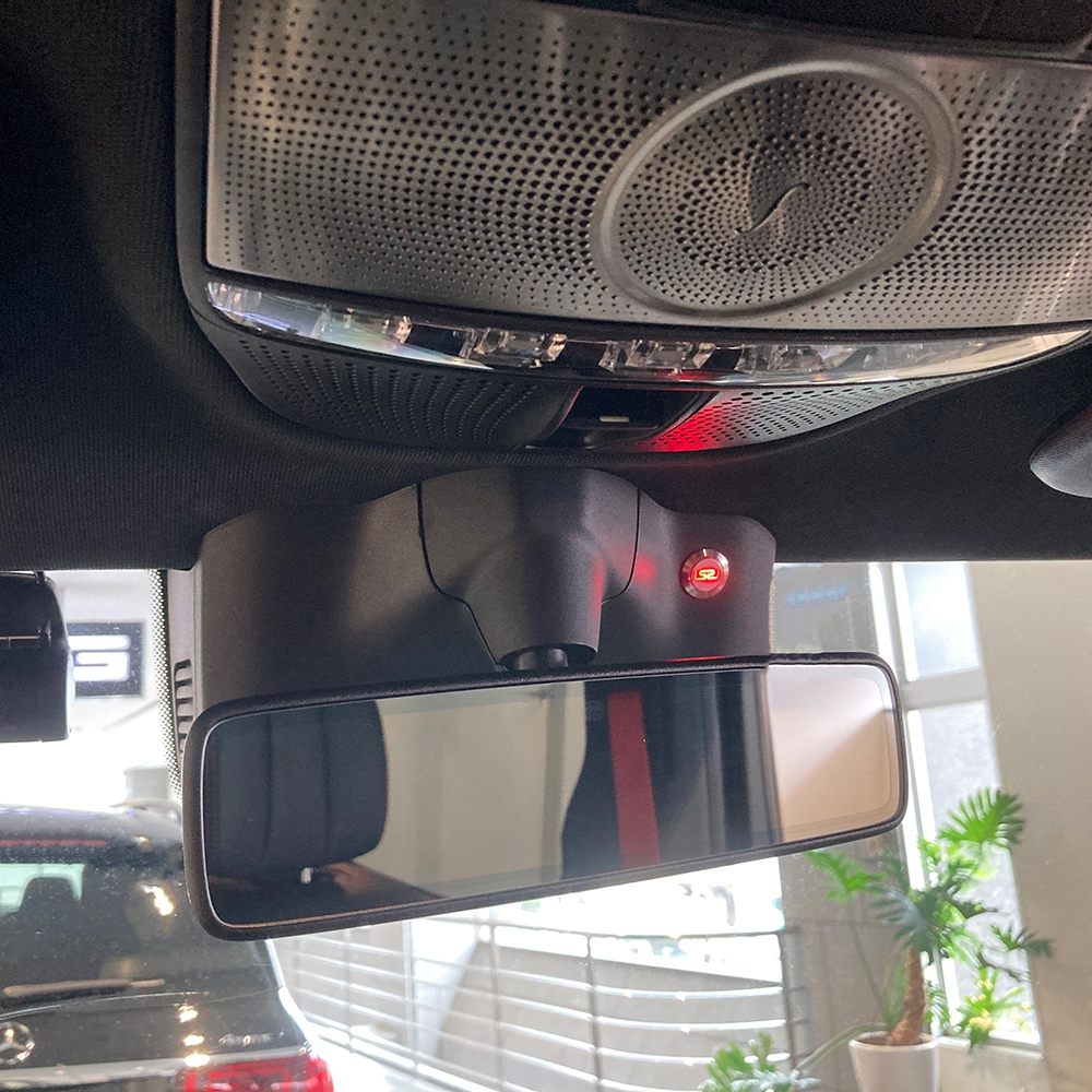 ONOFFスイッチ取付位置の一例(スイッチカラーは特別色の赤)