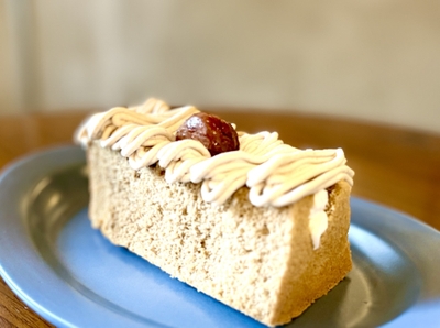 モンブランシフォンケーキ　価格600円　2025年10月3日～11月中旬頃まで