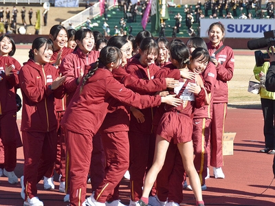 bacwtbz5qA1df6oEyzrR.jpg?w=940&h=940