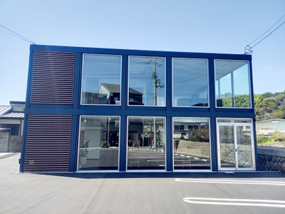 bazE2drfdoHi1P6jzcms.jpg?w=940&h=940