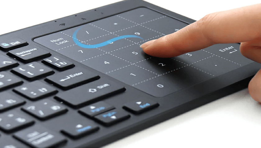 iPadがノートPCに大化け！？マウス不要・テンキー搭載の「究極