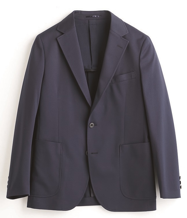 リモートワークの浸透で、“首枕”になるジャケットが大反響!ネックピロージャケットを前年比5倍の数量で展開、「洋服の青山」全店発売