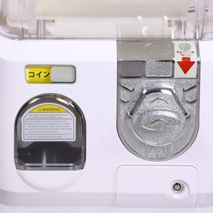 ガチャガチャトイカプセルマシーン