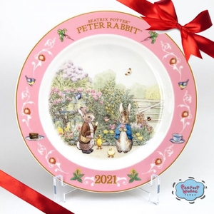 beFdKPoW7Dmn1nwR9rIV.jpg?w=940&h=940