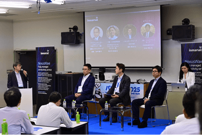 左から、モデレーターの池田氏、パネリストでKRBSの山内船長、同、日本海事協会の佐々木氏、同、 ノルスターの蓮井氏
