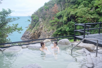 bmWC48Vcg0yGAj874m2t.jpg?w=940&h=940