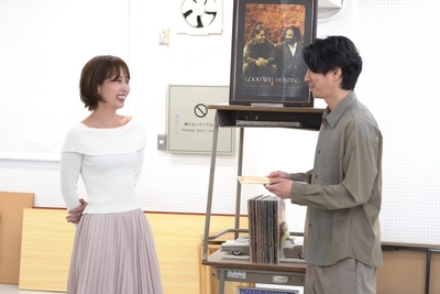 bn8DkcGkEWLctOOqVQFd.jpg?w=940&h=940