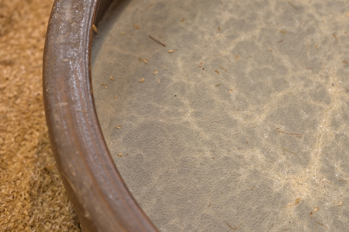 伝統製法、壺仕込み米酢