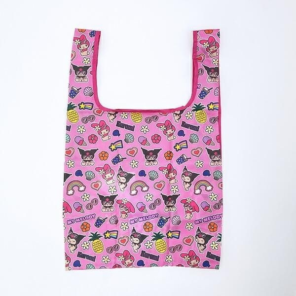 日焼け姿のマイメロディのバッグ