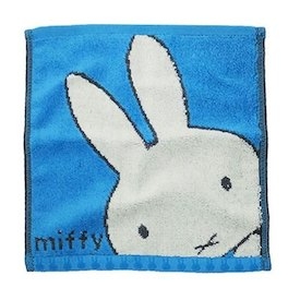 brLUhtuJ0cws4xcMUFES.jpg?w=940&h=940