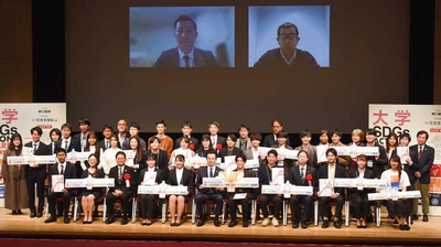 bsitgC4P5QBdC1Qeld6k.jpg?w=940&h=940