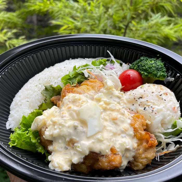 タルターレプレート