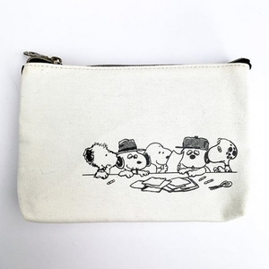 bw6JPanAkso3P7TwBahB.jpg?w=940&h=940