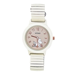 ムーミンの腕時計をつけて大人かわいさアップ。ジャバラベルトに落ち着いたカラーがおしゃれすぎるんです。