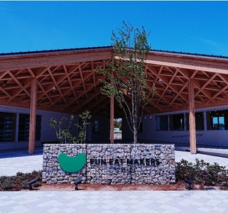 bwhADH15c2TTbzPszzGN.jpg?w=940&h=940