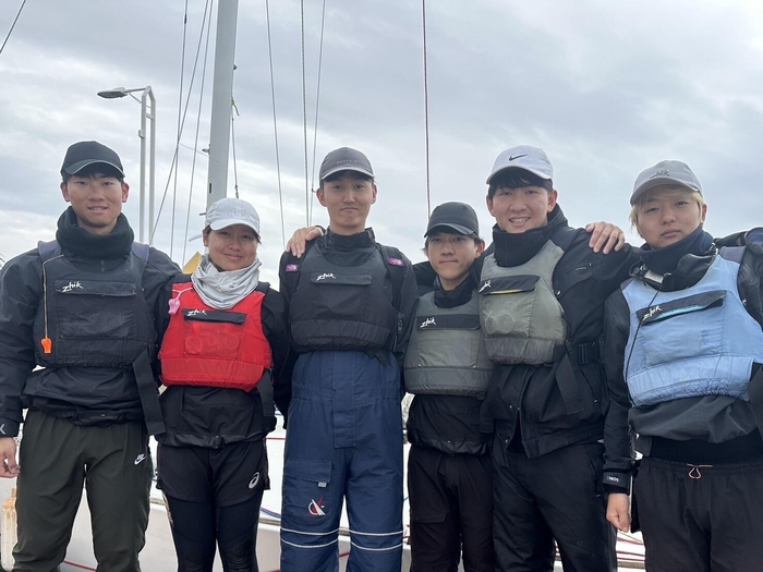 大会に出場する(左から)小林空翔、大山未遥、稲垣颯生、梶山ビートル、横井誠也、岩田陽介の各選手