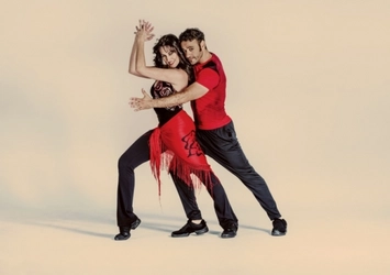 スペインの大人気プログラム「OleFIT(オレフィット)」日本初導入！