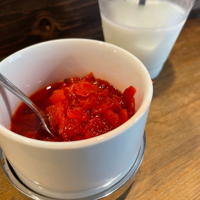 福神漬け(無料)とラッシー