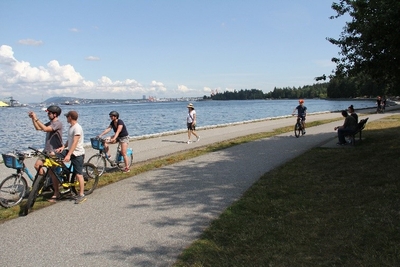 c3f0oYmtAbXZXi5AtOiH.jpg?w=940&h=940