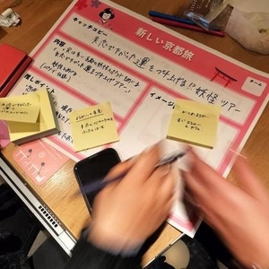 c8MEwYccu1JctmKvHCiP.jpg?w=940&h=940