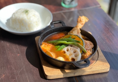 こだわりのスパイスが自慢のスープカレー