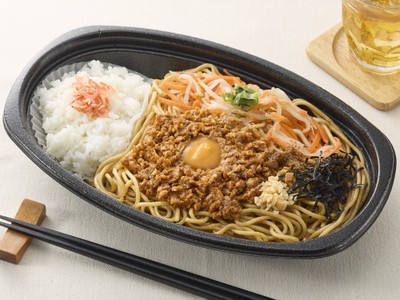 汁なし台湾風まぜ麺弁当　増量　イメージ画像