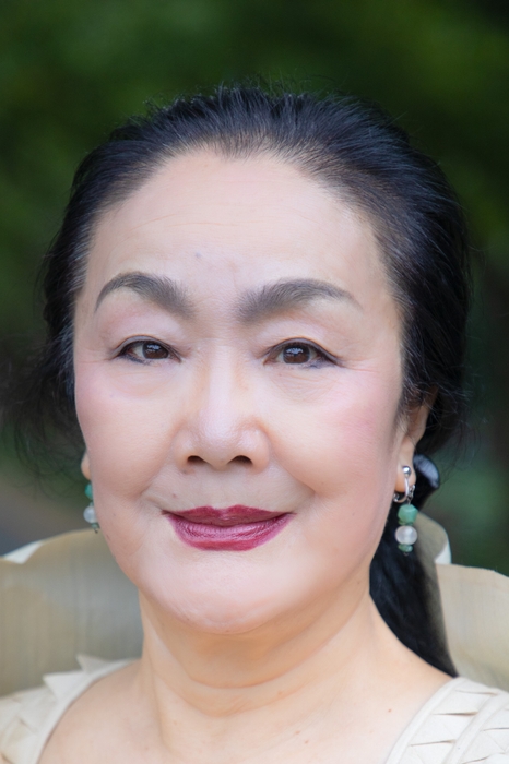 俳優・白石加代子