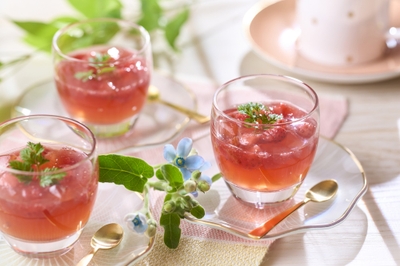 cGpKQf48gl3YEriTmCvy.jpg?w=940&h=940