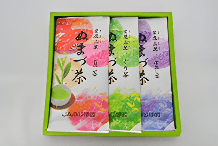 〇ぬまづ茶 愛鷹三種セット URⅬ:https://www.ja-town.com/shop/g/g4304-020201/