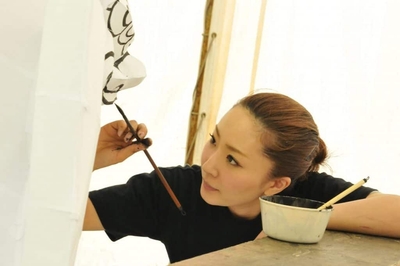 cMWLLjeckZJQoBH7IKmP.jpg?w=940&h=940