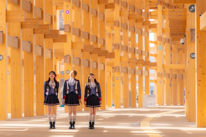 アンバサダー・NMB48(大屋根リング下)