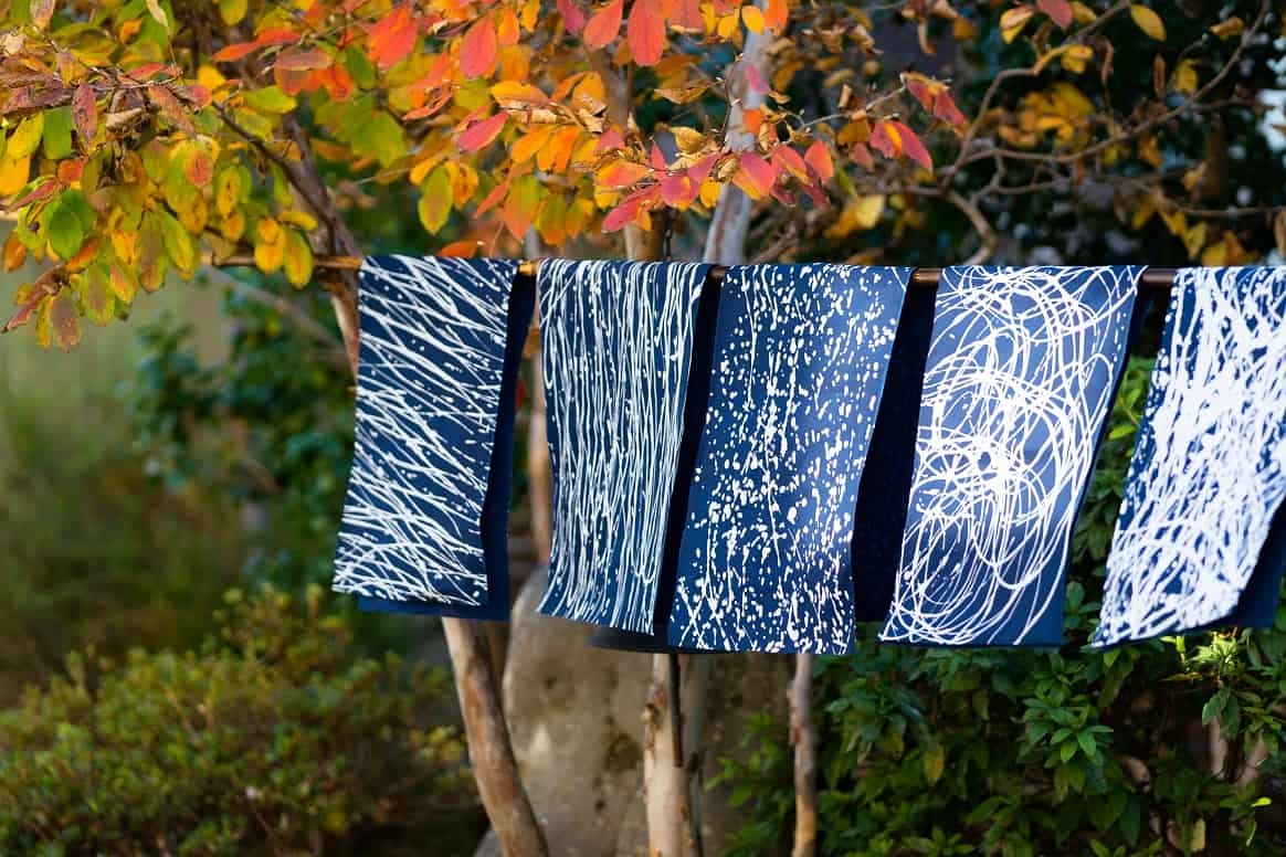 手ぬぐいの完成品。同じ模様がない、世界に一つだけの手ぬぐい